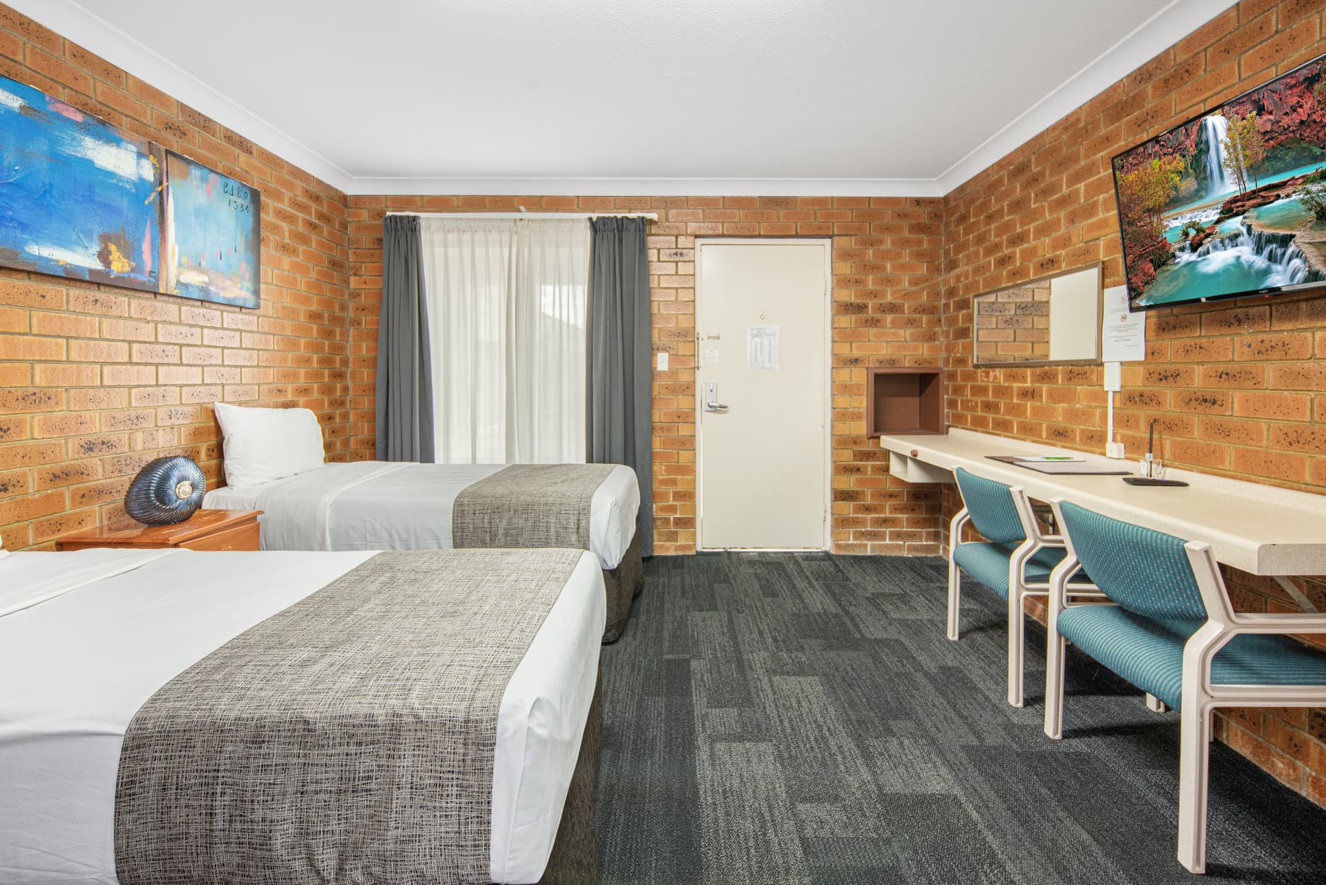 Studio Family Rooms — Twin singles
