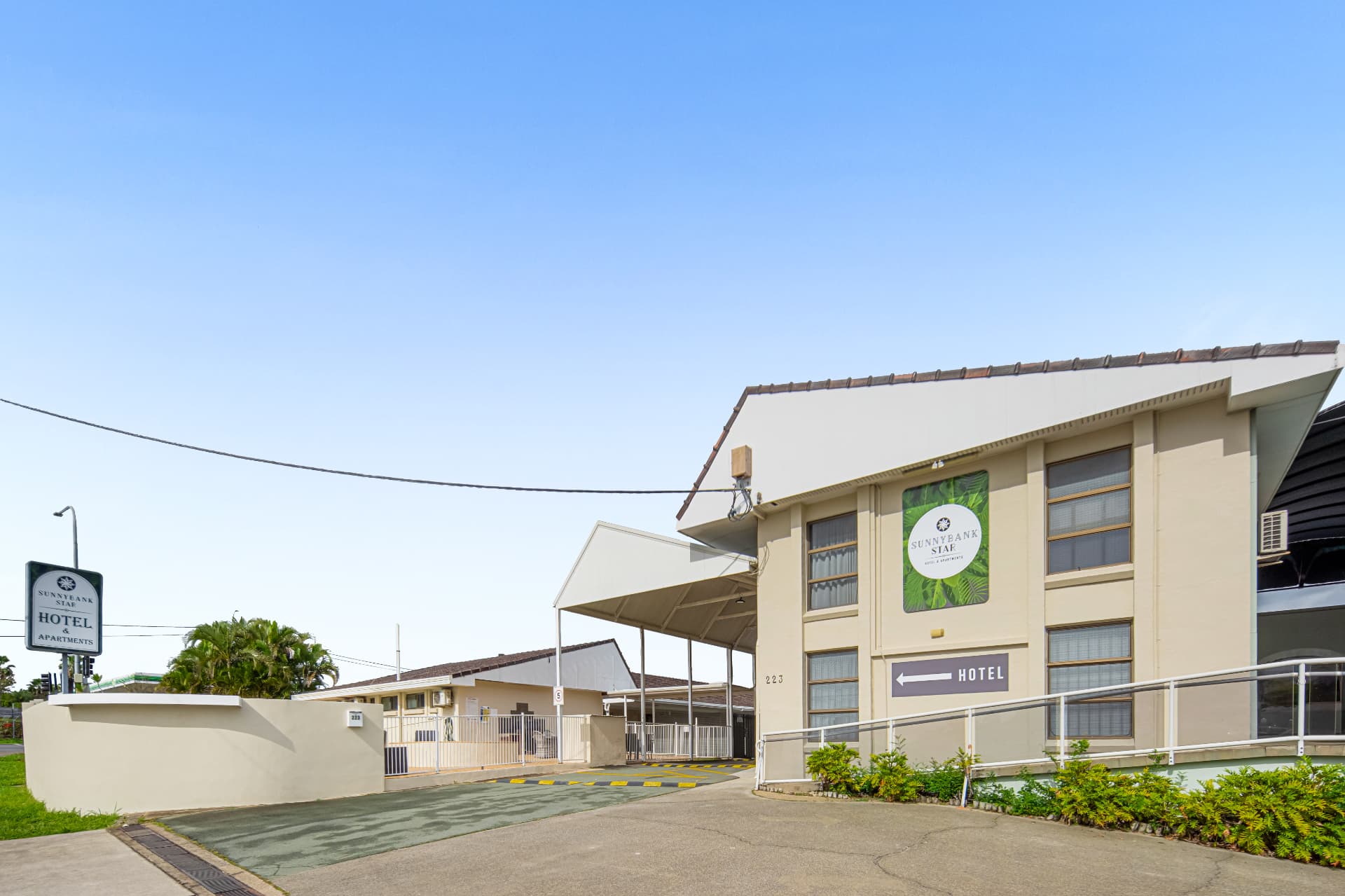 Hotel & Facilities — Hotel front entrance