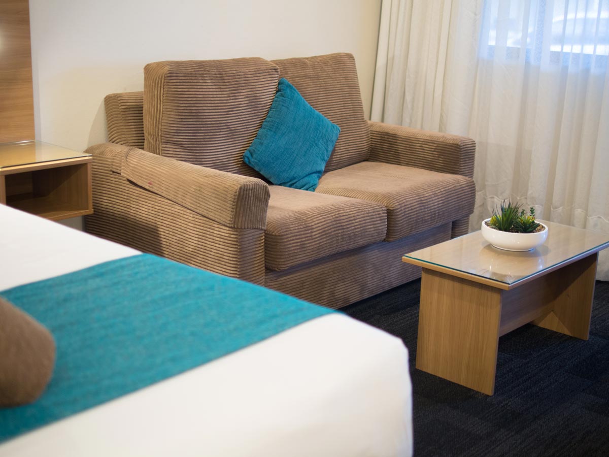 Executive Rooms — Lounge area